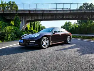 Porsche Panamera 2013