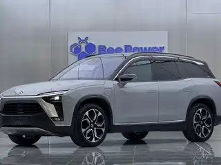 NIO ES8 2021