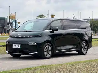 Geely Galaxy Yizhen L380 2025