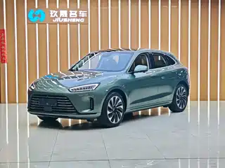 AITO Wenjie M5 2022