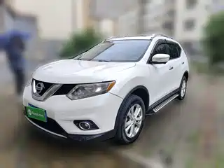 Nissan X-Trail 2015