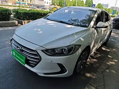 Hyundai Elantra 2016