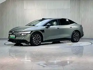 ZEEKR 007 2024