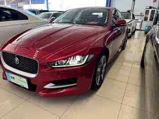 Jaguar XE 2017