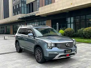 GAC Trumpchi GS8 2016