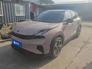 Lynk & Co 06 EM-P 2023