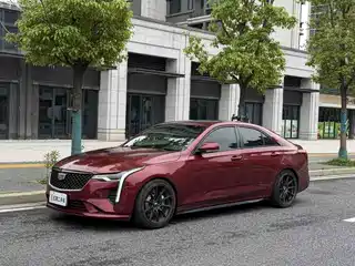 Cadillac CT4 2021