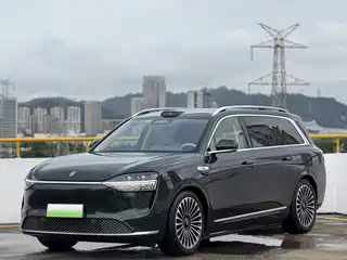 AITO Wenjie M9 2025