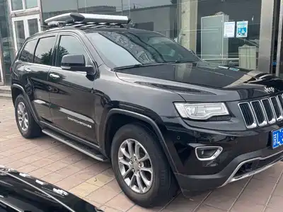 Jeep Grand Cherokee (Import) 2015