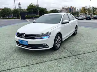 Volkswagen Sagitar 2017
