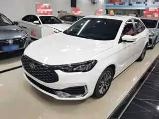 Ford Escort 2021