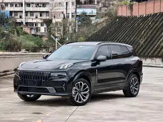 Lynk & Co 09 EM-P 2024