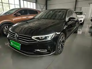 Volkswagen Magotan 2022