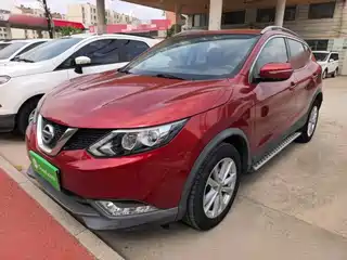 Nissan Qashqai 2015