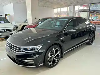 Volkswagen Magotan 2023