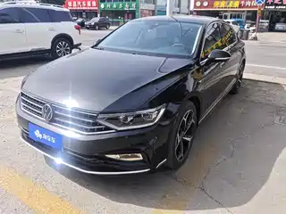 Volkswagen Magotan 2024