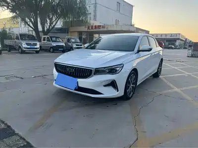 Geely Emgrand 2023