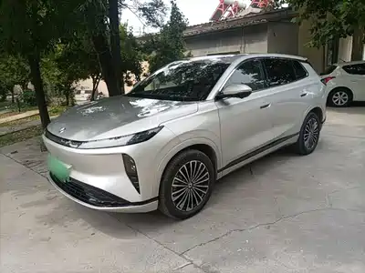Dongfeng Aeolus L8 2025