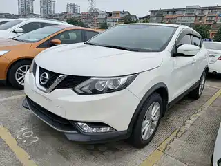 Nissan Qashqai 2015