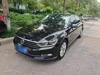 Volkswagen Magotan 2016