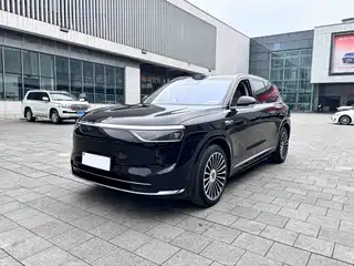AITO Wenjie M8 2025
