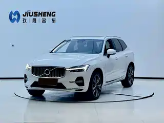 Volvo XC60 Plug-in Hybrid 2021