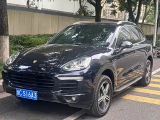 Porsche Cayenne 2016