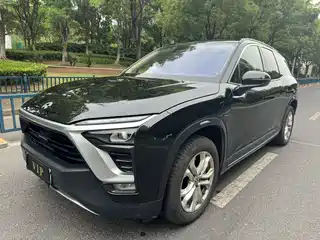 NIO ES8 2019