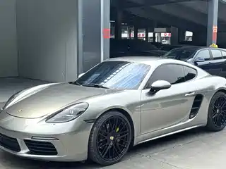 Porsche 718 2016