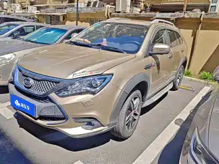 BYD Tang New Energy 2015