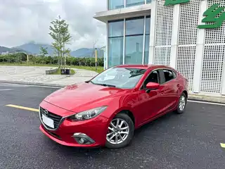 Mazda Mazda3 Axela 2015