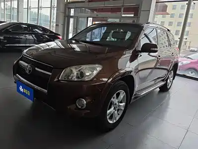 Toyota RAV4 Rongfang 2011