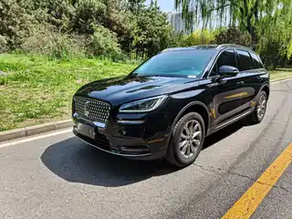 Lincoln Adventurer 2020