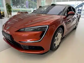 Yangwang U7 2026
