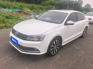 Volkswagen Sagitar 2017