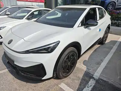 Volkswagen Unique 06 2026