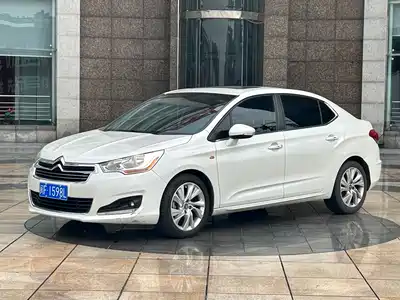 Citroën C4L 2013