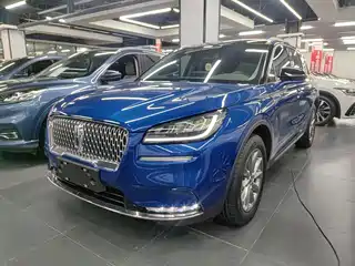Lincoln Adventurer 2020