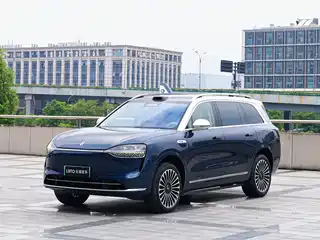 AITO Wenjie M9 2025