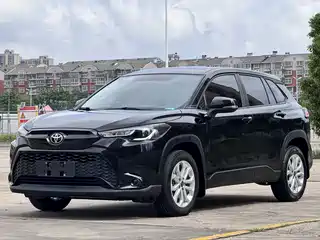 Toyota Frontlander 2023