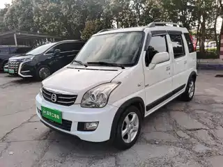 Suzuki Beidouxing X5 2015