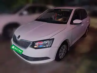 Škoda Fabia 2015