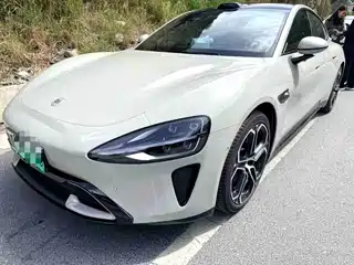 Xiaomi Auto SU7 2024