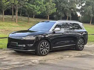 AITO Wenjie M9 2024