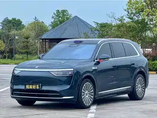AITO Wenjie M8 2025