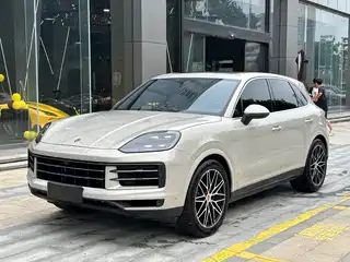 Porsche Cayenne 2025
