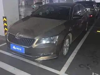 Škoda Superb 2017