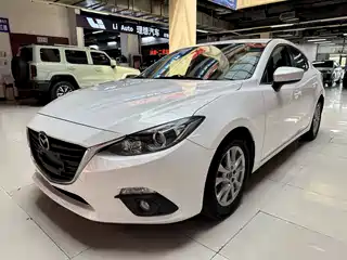 Mazda Mazda3 Axela 2015