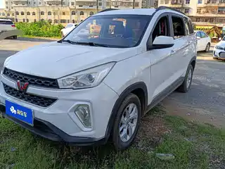 Wuling Motors Hongguang S3 2017