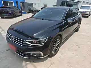 Volkswagen Magotan 2022